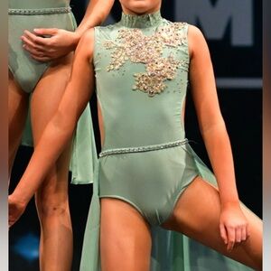 Girls glamour size MC ,